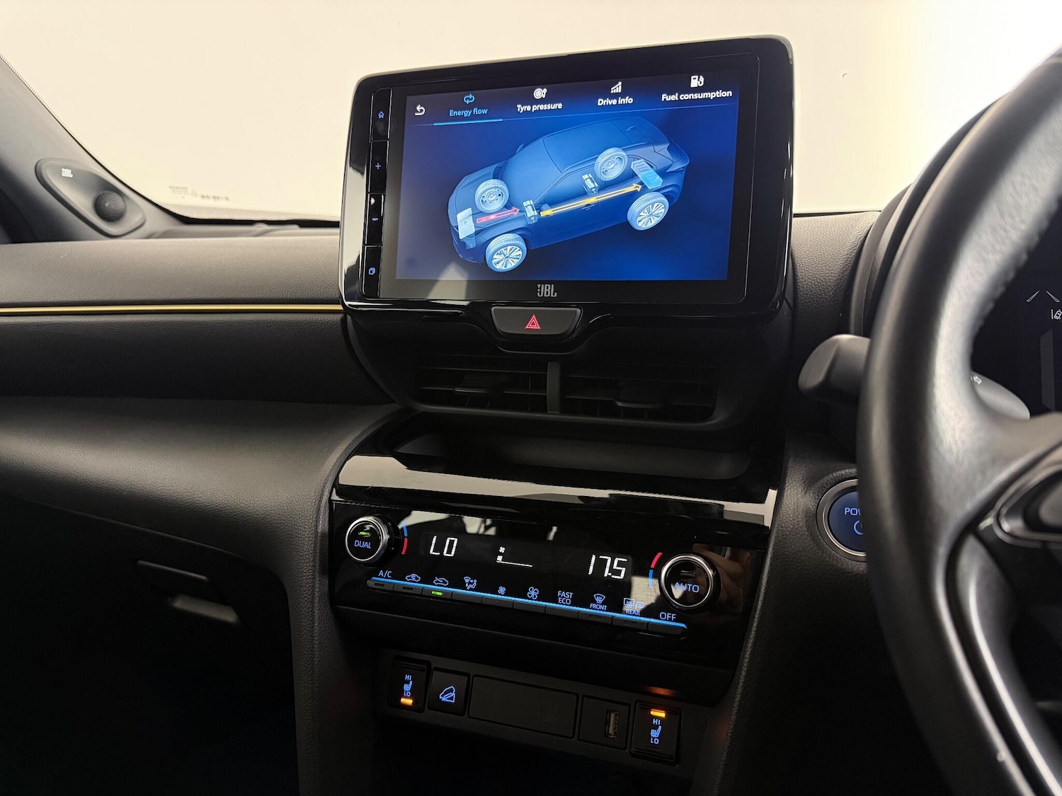 Used Toyota Yaris Cross 2022 for sale - 76538165: Photo 41