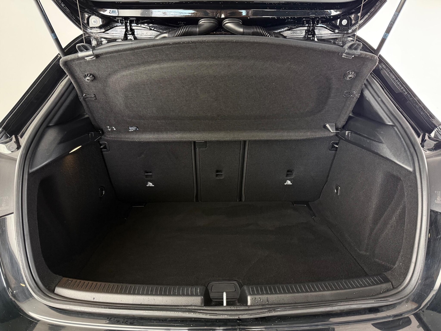 Used Mercedes-Benz A-Class 2019 for sale - 77242966: Photo 9