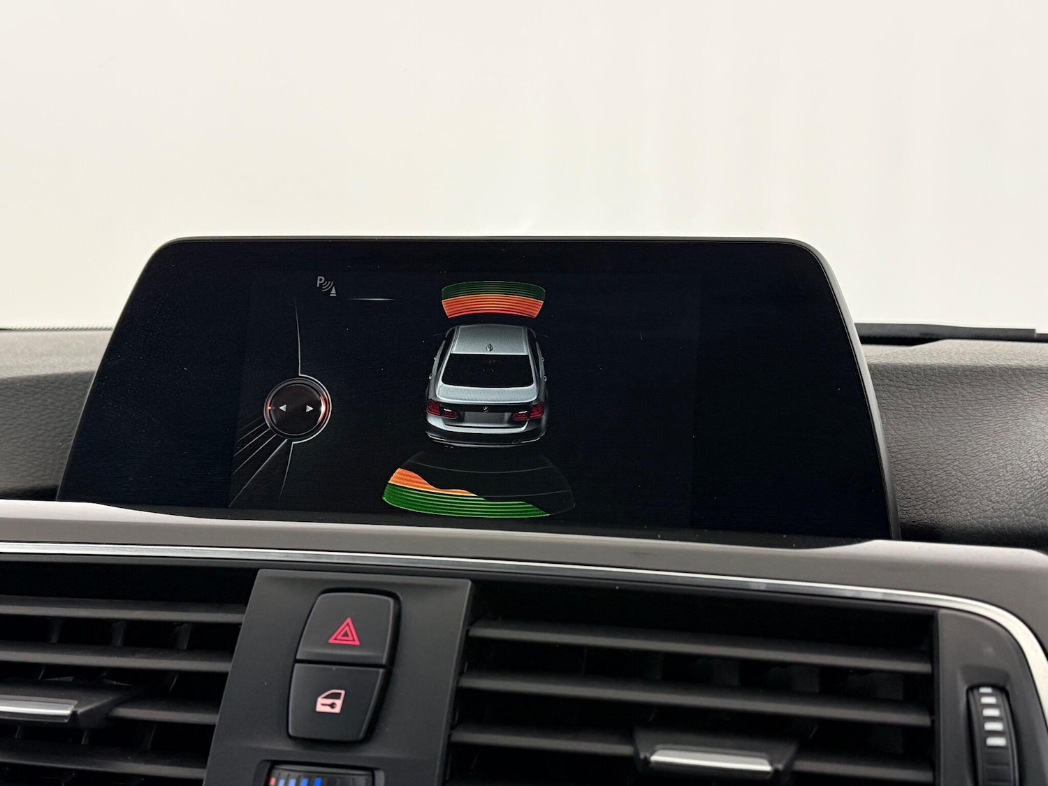 Used BMW 3 Series 2017 for sale - 77260226: Photo 23