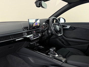 Used Audi A4 2021 for sale - 79566003: Photo