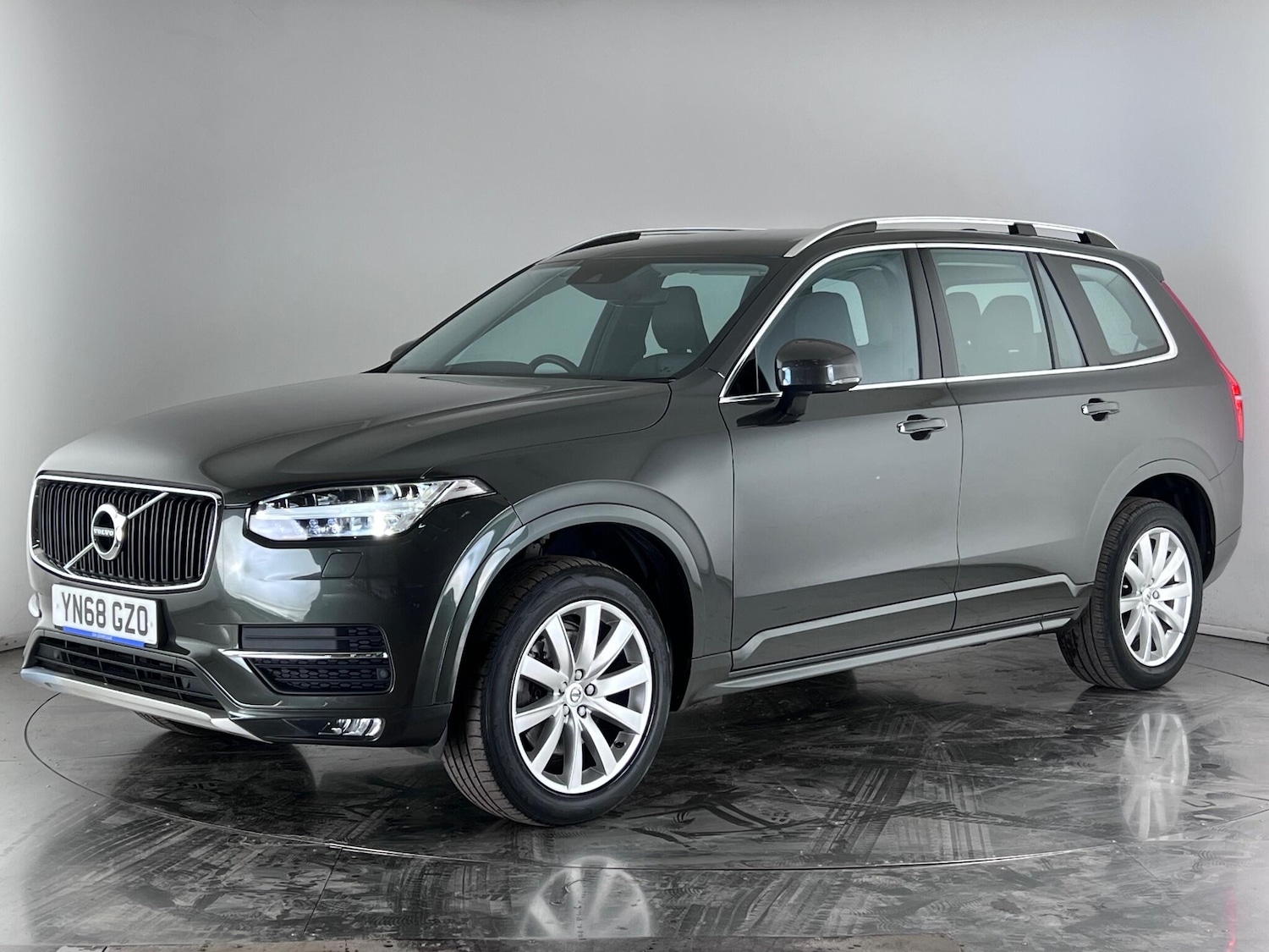 Used Volvo XC90 2018 for sale - 77230735: Photo 3
