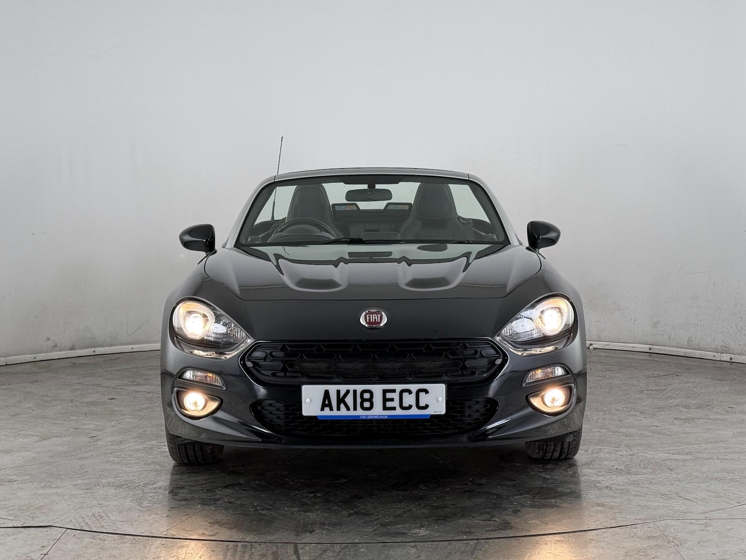Used Fiat 124 Spider 2018 for sale - 77221768: Photo 2