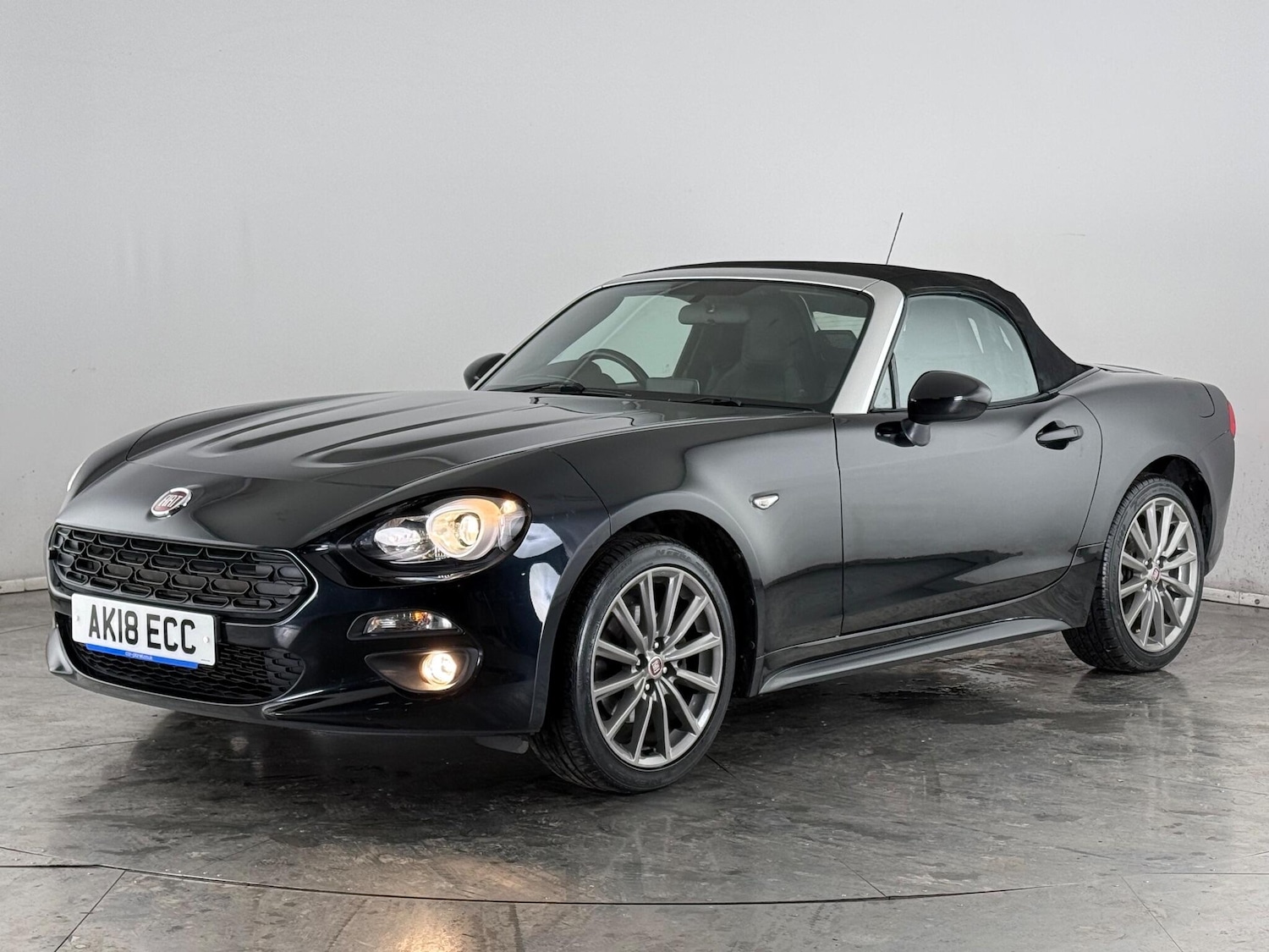Used Fiat 124 Spider 2018 for sale - 77221768: Photo 6