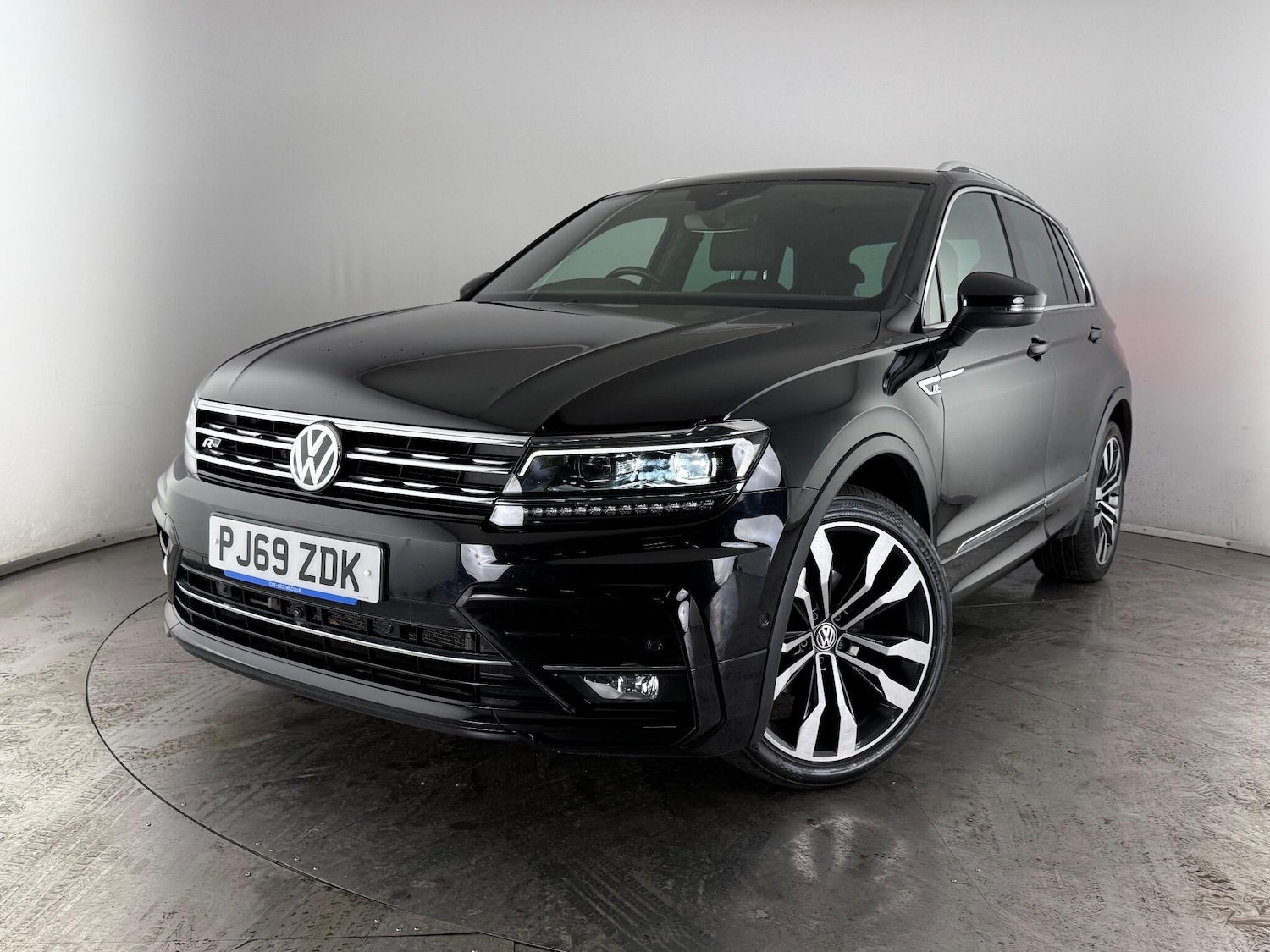 Used Volkswagen Tiguan 2019 for sale - 77216728: Photo 40