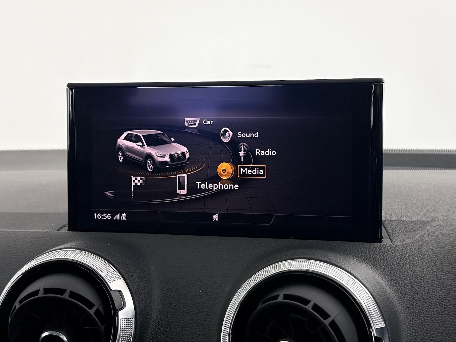 Used Audi Q2 2021 for sale - 77182362: Photo 22