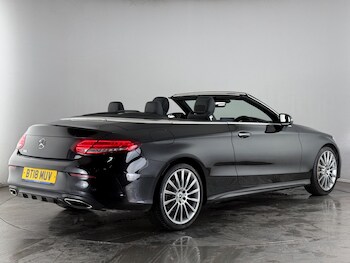 Used Mercedes-Benz C Class 2018 for sale - 77332121: Photo