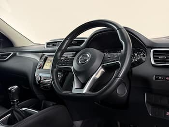 Used Nissan Qashqai 2018 for sale - 78867108: Photo