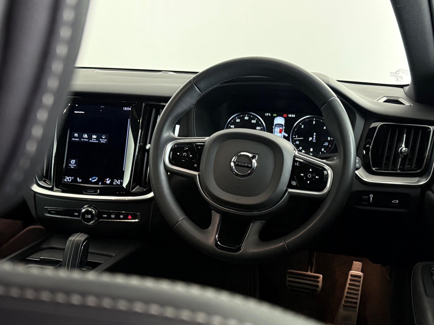 Used Volvo V60 2022 for sale - 77575518: Photo 17