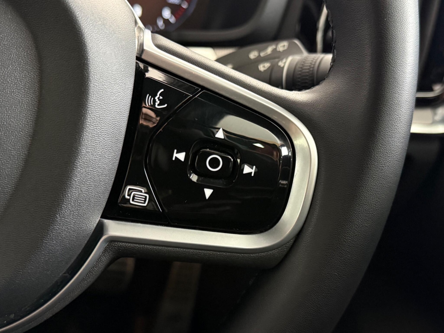 Used Volvo V60 2022 for sale - 77575518: Photo 20