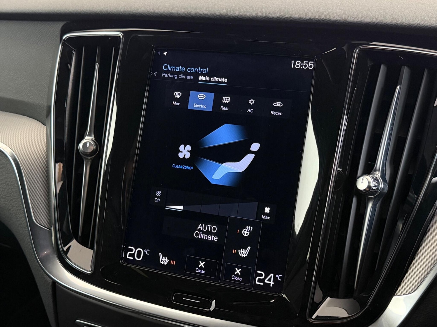 Used Volvo V60 2022 for sale - 77575518: Photo 31