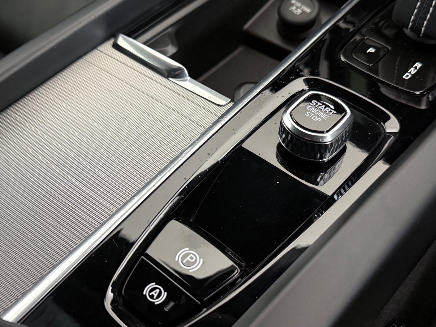 Used Volvo V60 2022 for sale - 77575518: Photo 34