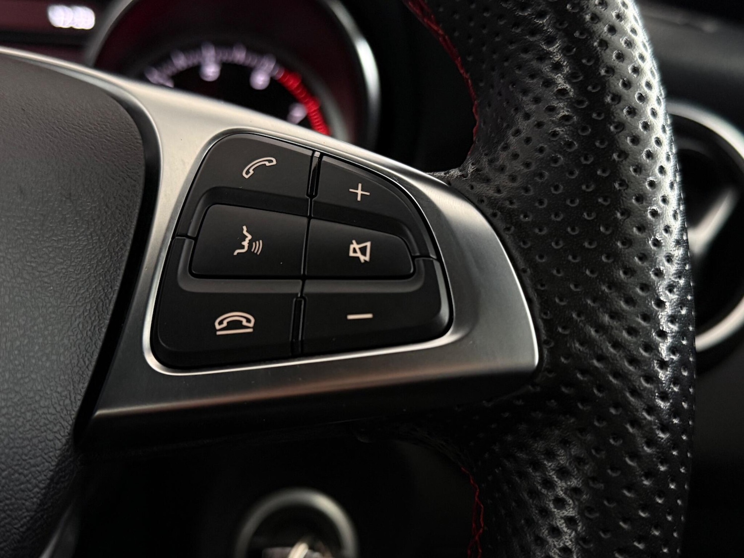 Used Mercedes-Benz GLA 2018 for sale - 77259966: Photo 18