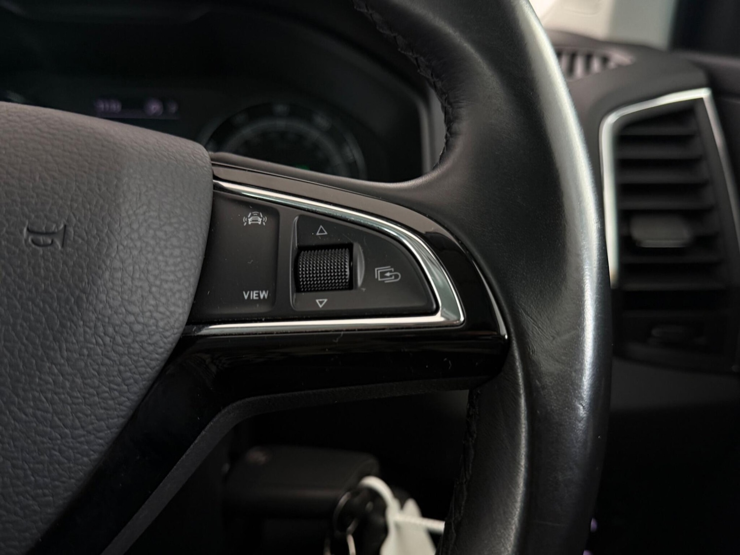 Used Skoda Karoq 2019 for sale - 77216511: Photo 21