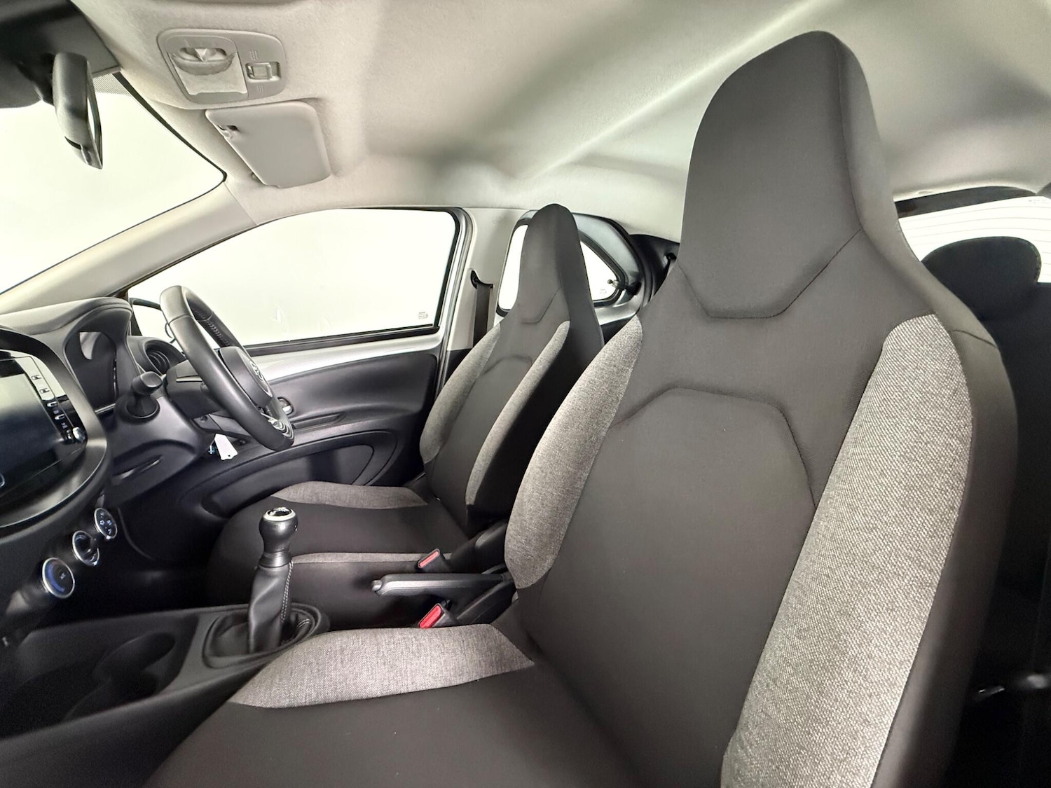 Used Toyota Aygo X 2022 for sale - 77456614: Photo 13