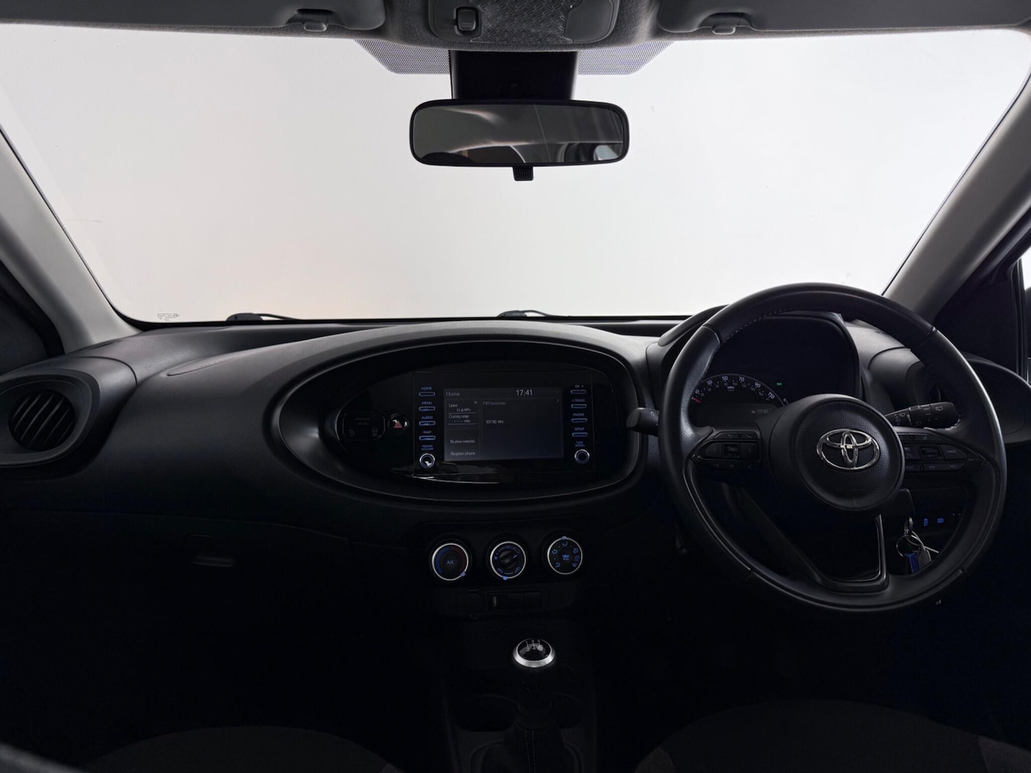 Used Toyota Aygo X 2022 for sale - 77456614: Photo 14