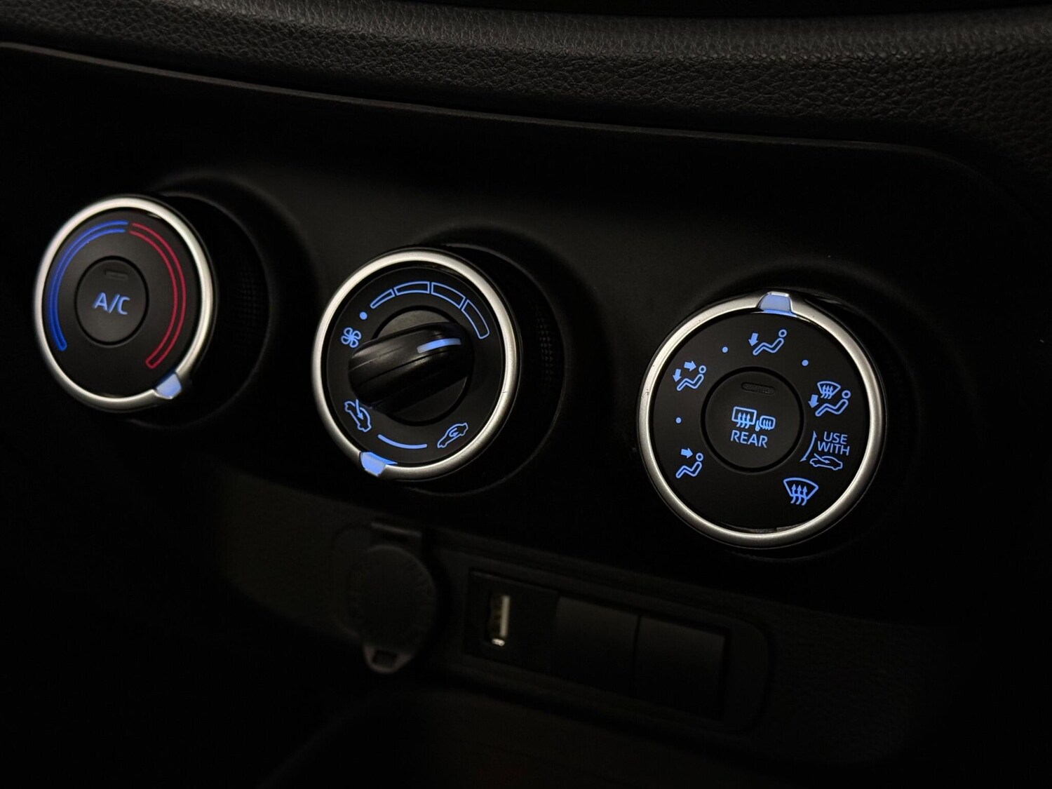 Used Toyota Aygo X 2022 for sale - 77456614: Photo 29