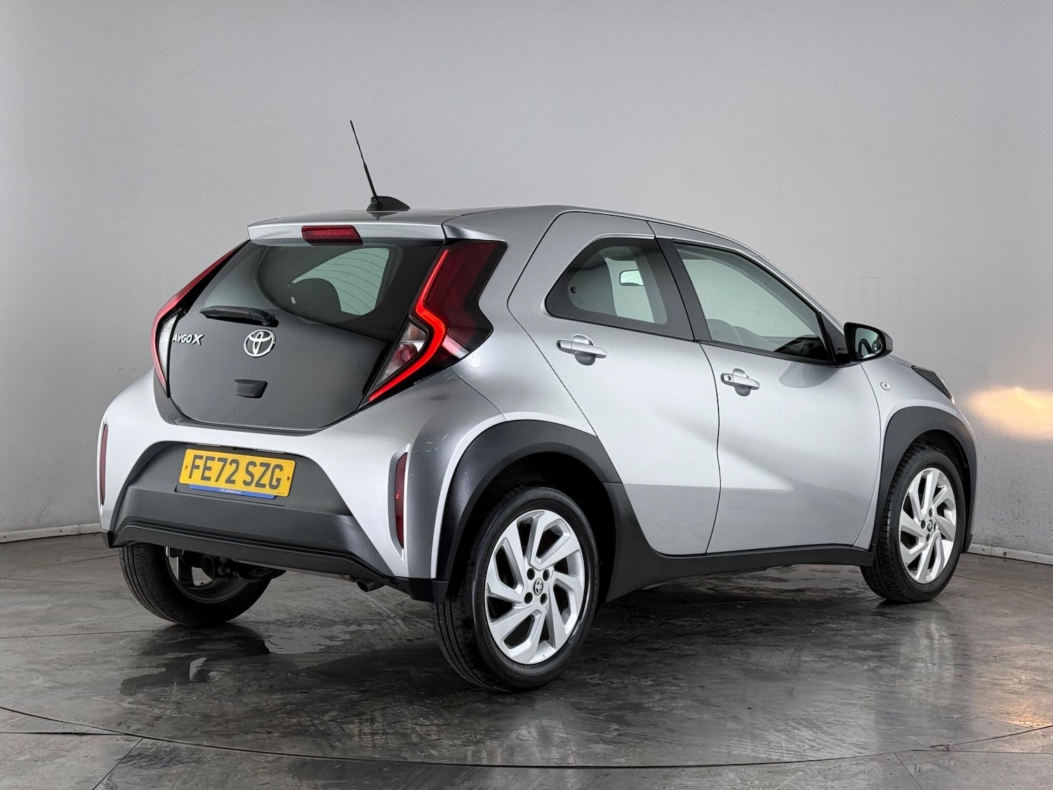 Used Toyota Aygo X 2022 for sale - 77456614: Photo 4