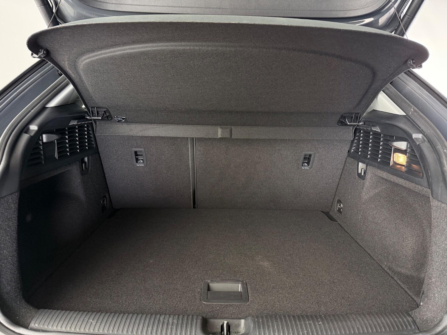 Used Audi Q2 2020 for sale - 77183177: Photo 8