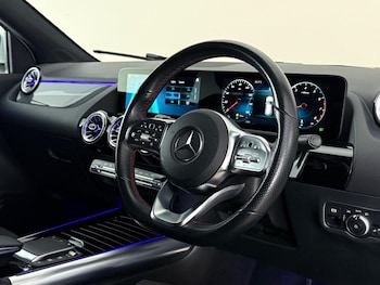Used Mercedes-Benz GLA 2021 for sale - 79120035: Photo