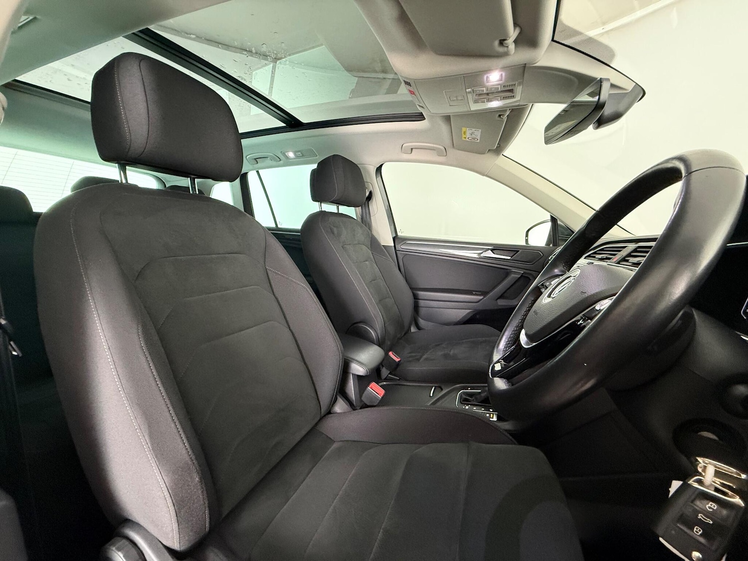 Used Volkswagen Tiguan 2019 for sale - 77246620: Photo 11