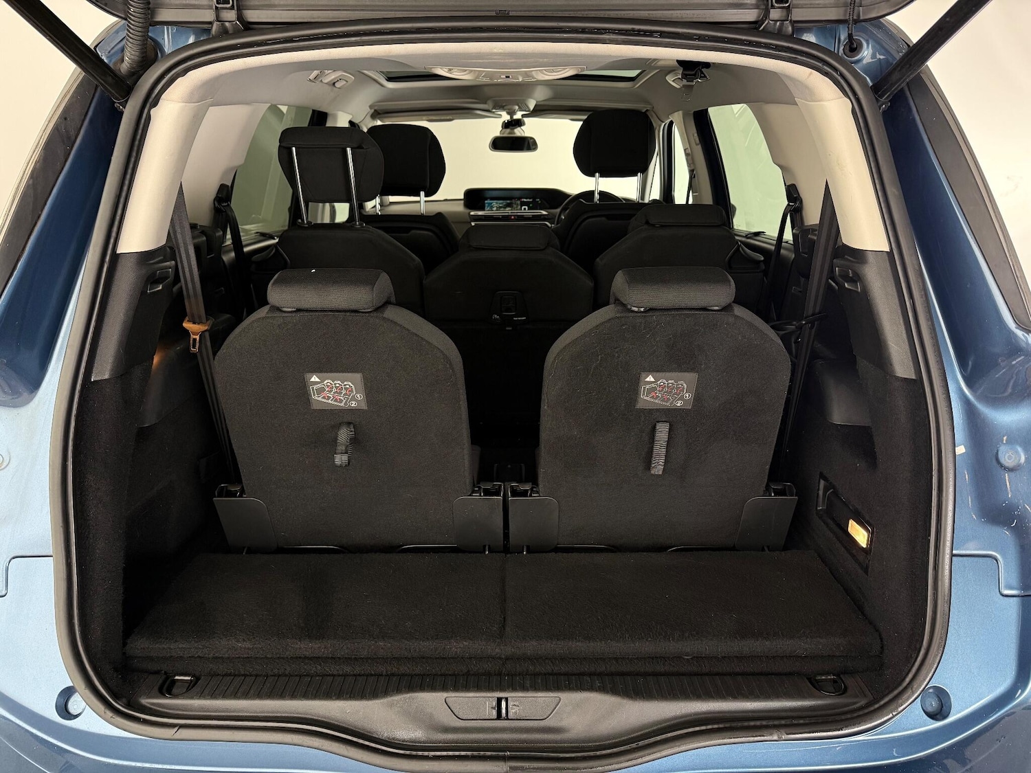 Used Citroen C4 Grand Picasso 2016 for sale - 76855921: Photo 12