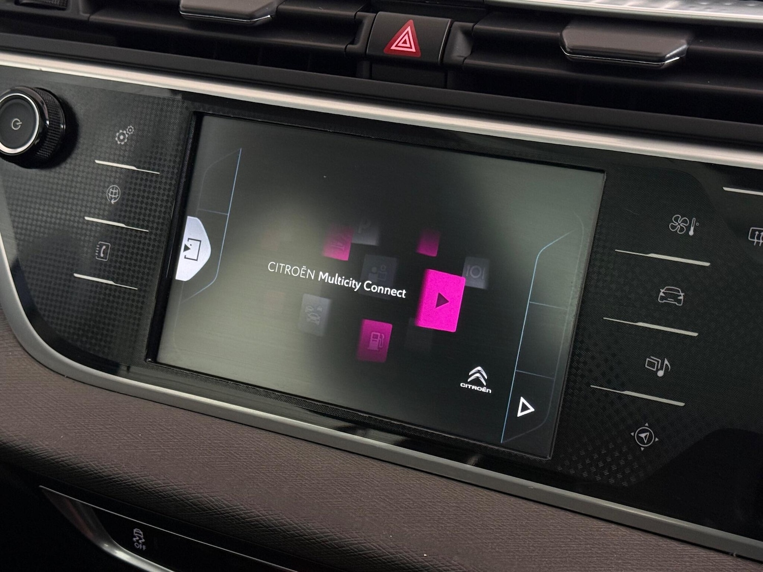 Used Citroen C4 Grand Picasso 2016 for sale - 76855921: Photo 32