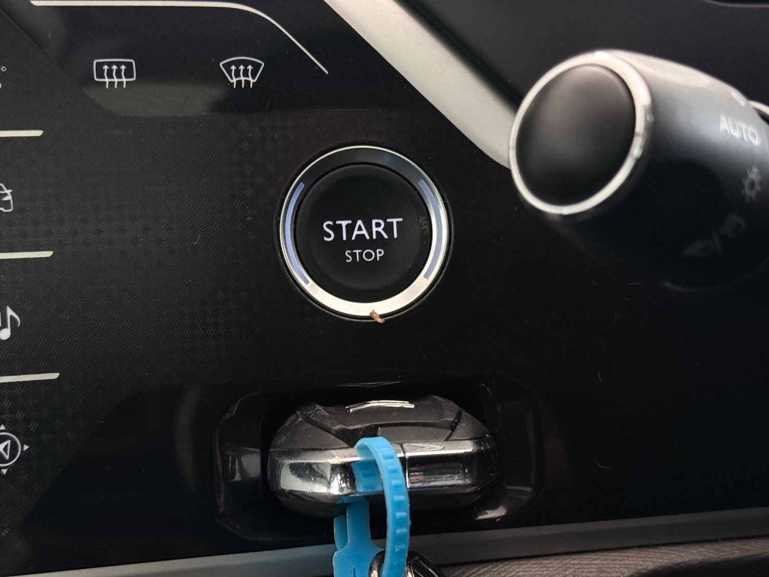 Used Citroen C4 Grand Picasso 2016 for sale - 76855921: Photo 41