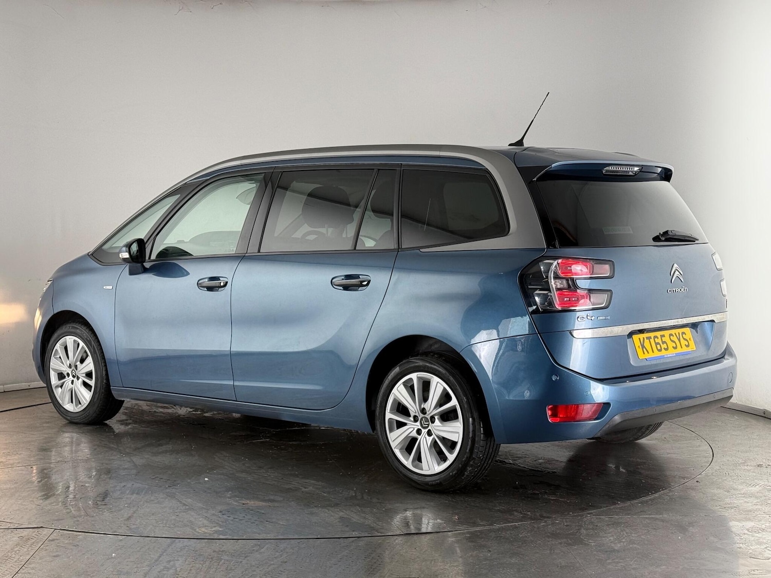 Used Citroen C4 Grand Picasso 2016 for sale - 76855921: Photo 5