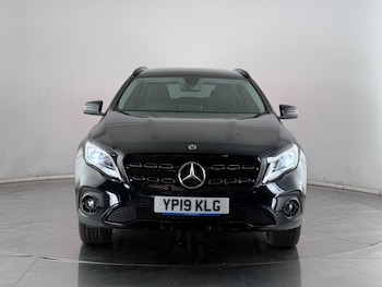 Used Mercedes-Benz GLA 2019 for sale - 76742686: Photo
