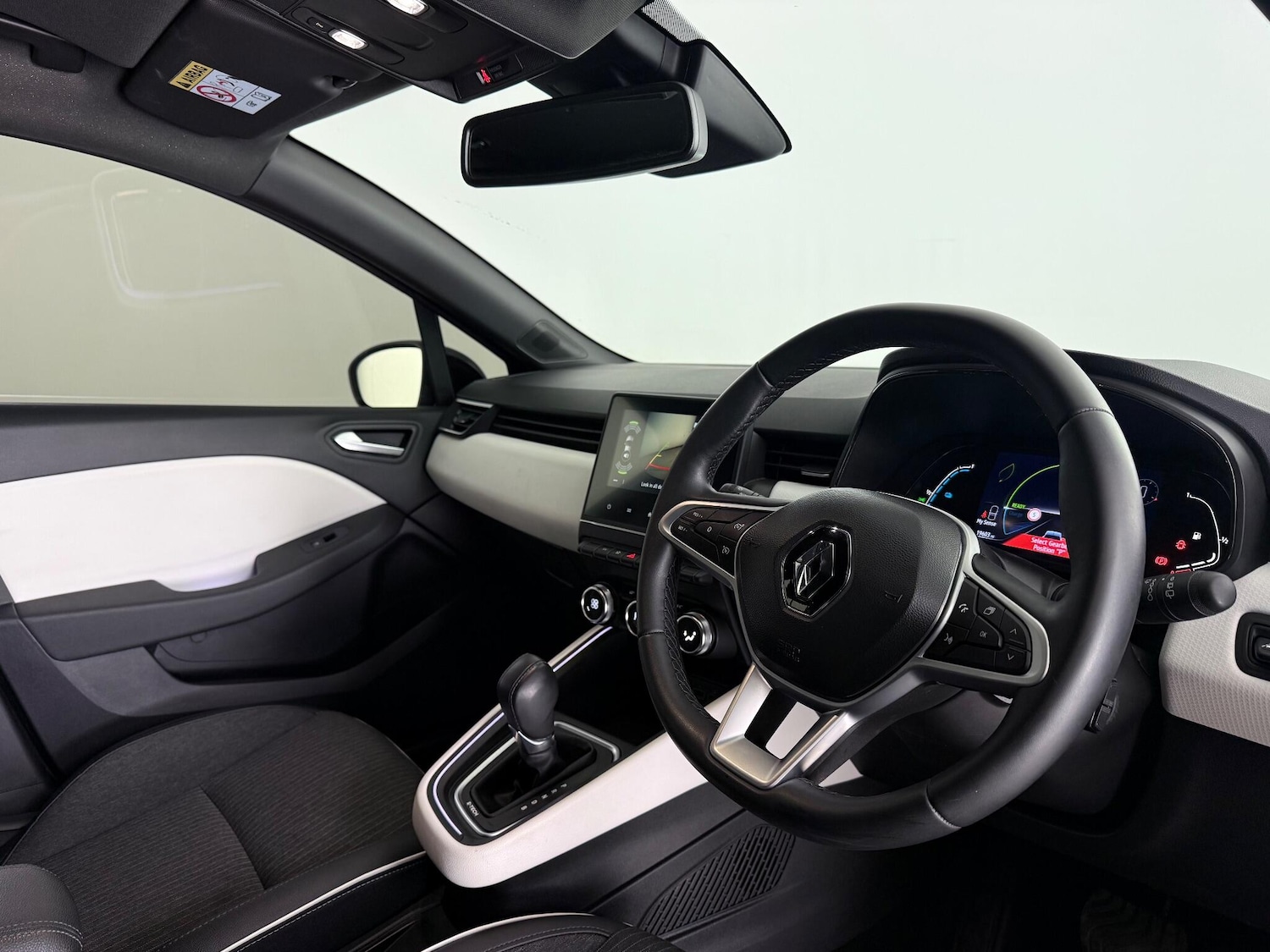 Used Renault Clio 2022 for sale - 77217011: Photo 11