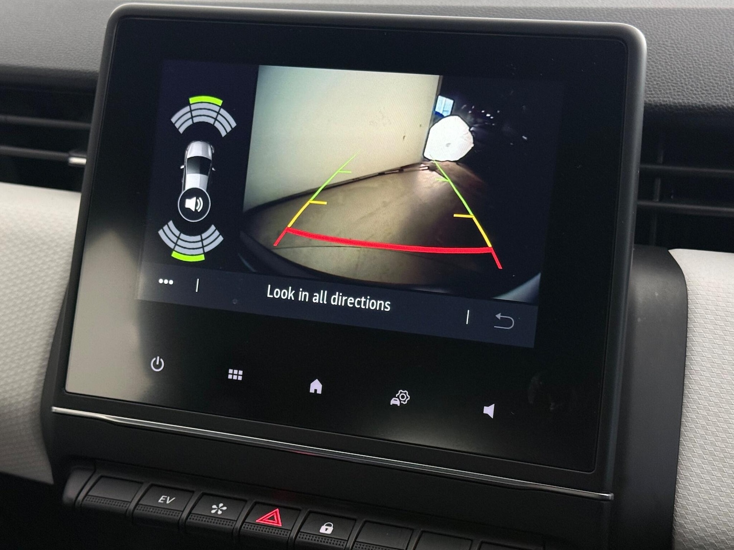 Used Renault Clio 2022 for sale - 77217011: Photo 33