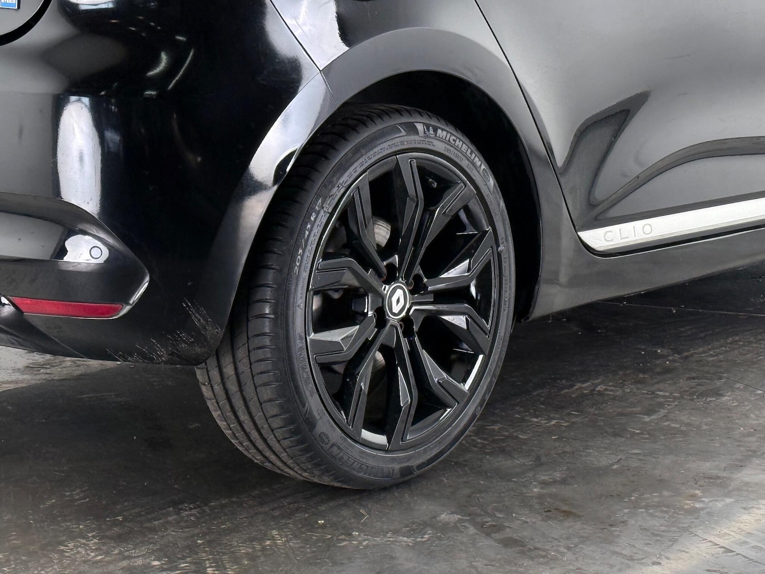 Used Renault Clio 2022 for sale - 77217011: Photo 9