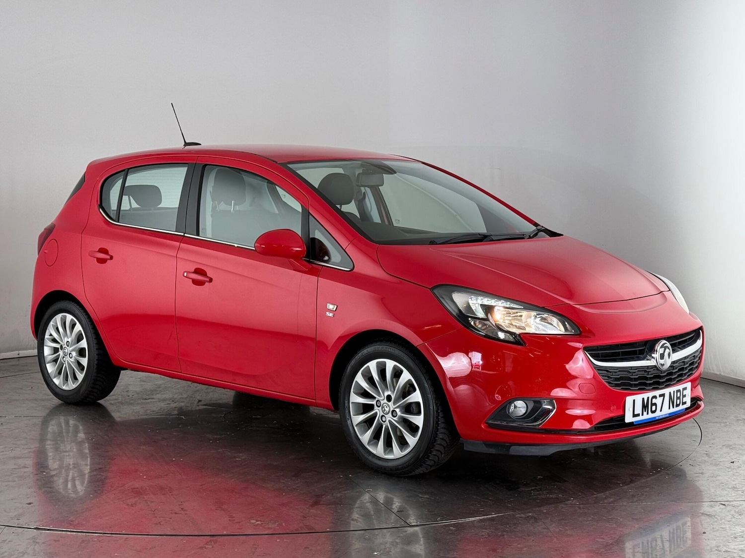 Used Vauxhall Corsa 2017 for sale - 76466720: Photo 1
