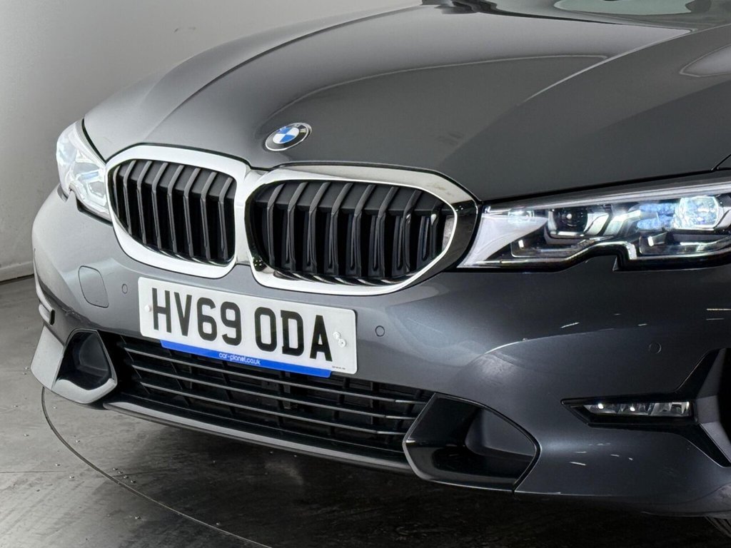 Used BMW 3 Series 2019 for sale - 76386138: Photo 46