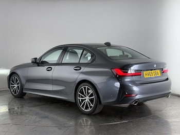 Used BMW 3 Series 2019 for sale - 76386138: Photo