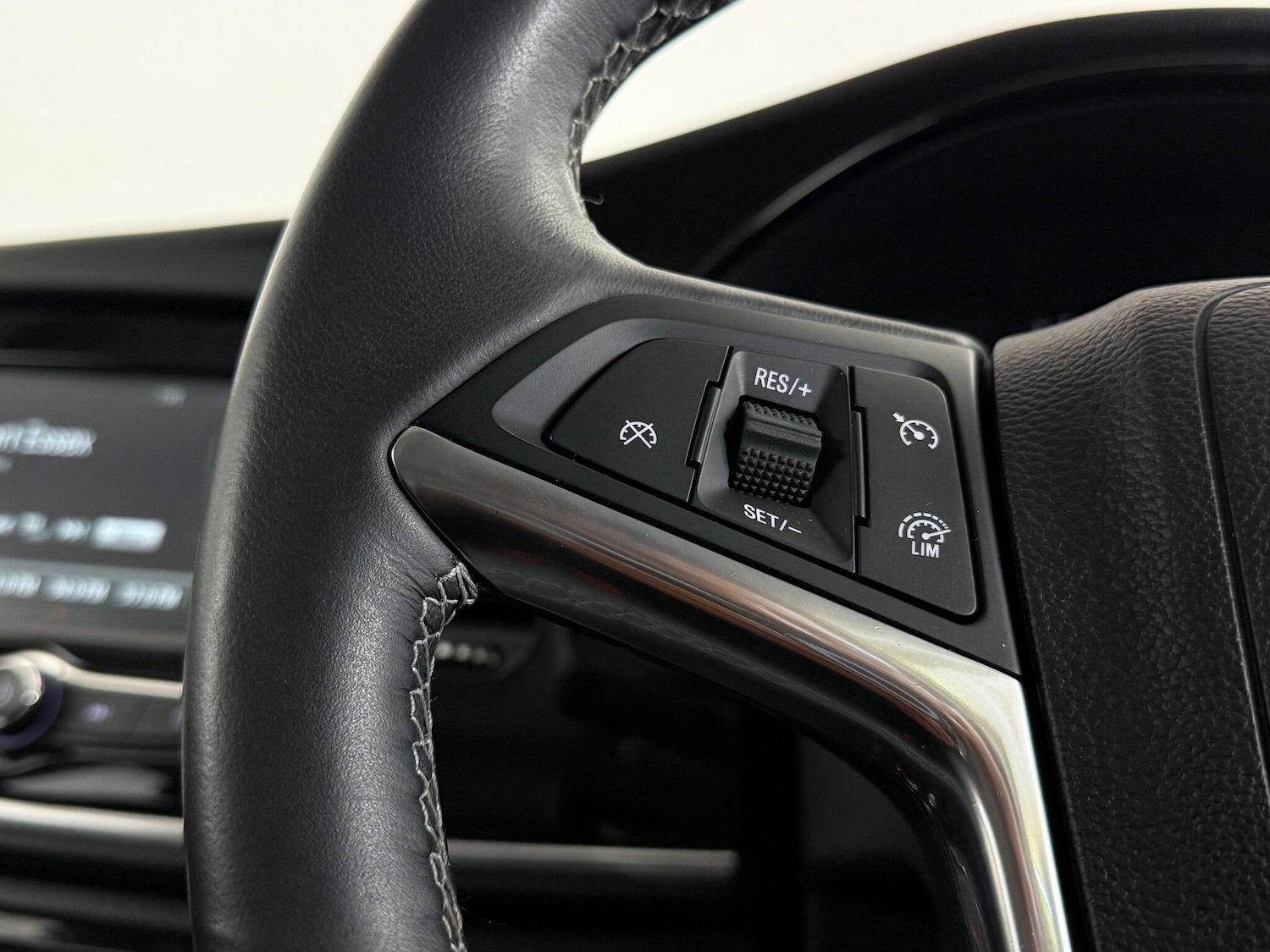 Used Vauxhall Mokka X 2018 for sale - 77246136: Photo 18