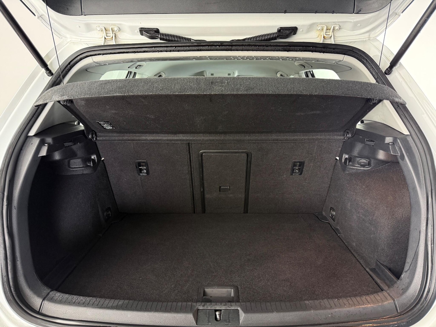 Used Volkswagen Golf 2016 for sale - 77057243: Photo 12