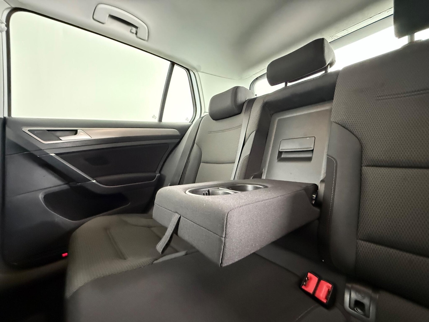 Used Volkswagen Golf 2016 for sale - 77057243: Photo 14