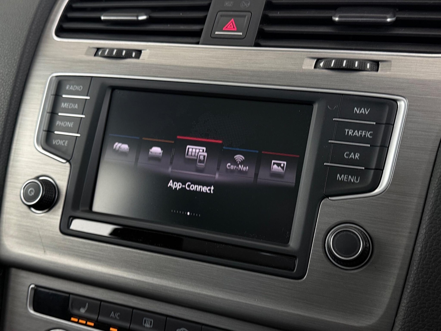 Used Volkswagen Golf 2016 for sale - 77057243: Photo 28