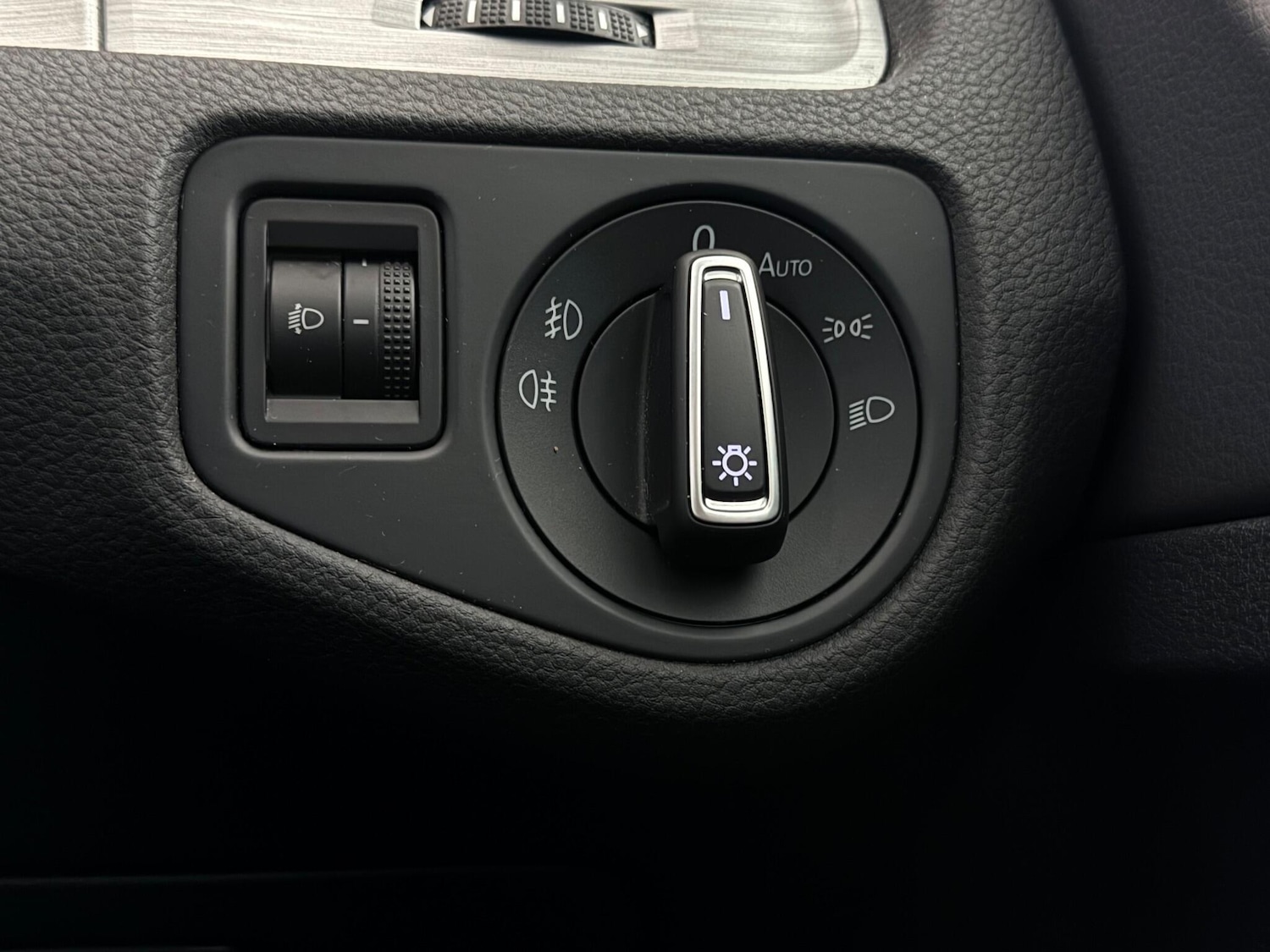 Used Volkswagen Golf 2016 for sale - 77057243: Photo 34