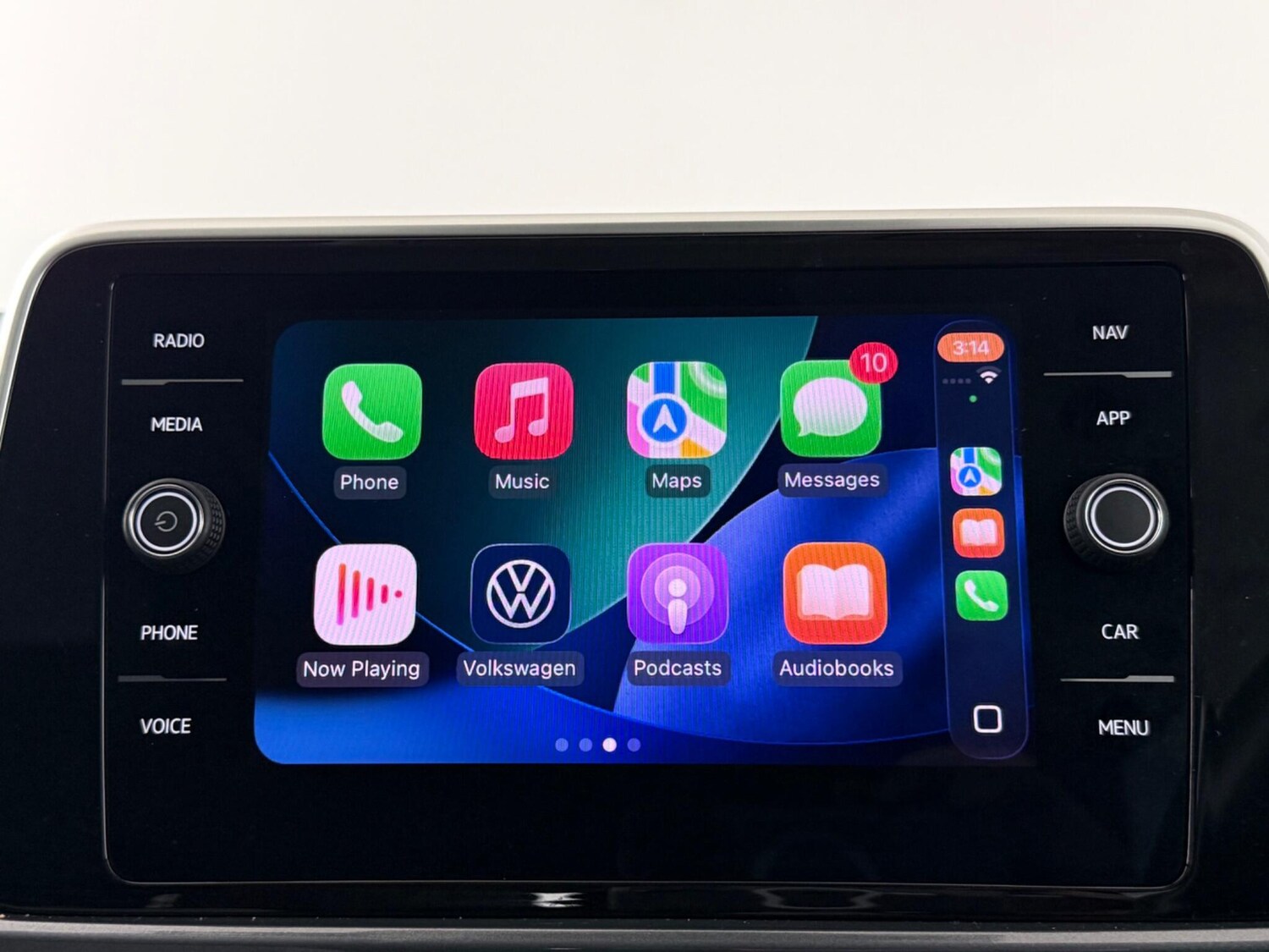 Used Volkswagen T-Roc 2022 for sale - 77332156: Photo 26