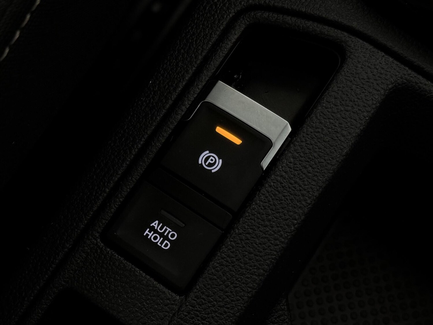 Used Volkswagen T-Roc 2022 for sale - 77332156: Photo 35