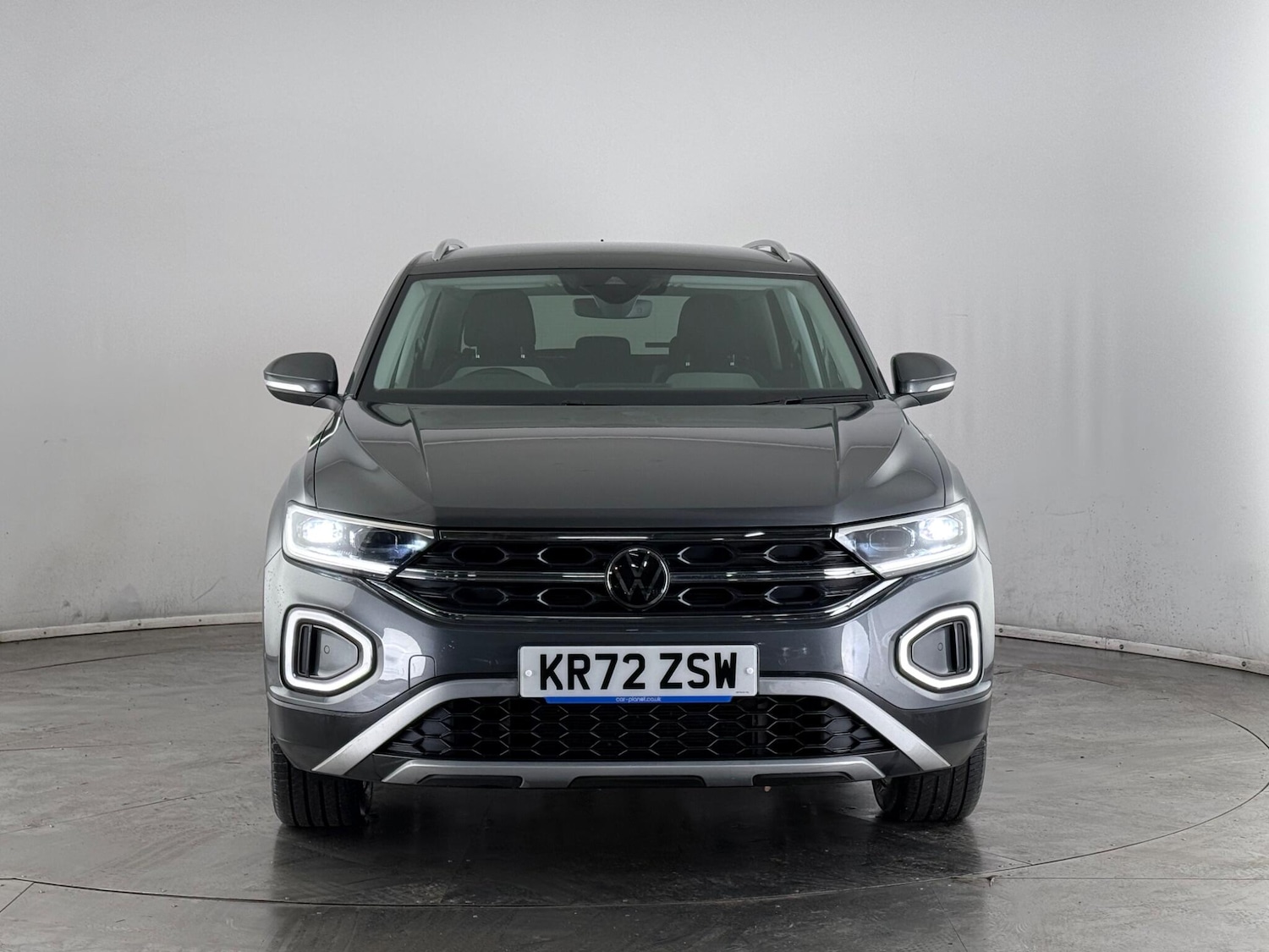 Used Volkswagen T-Roc 2022 for sale - 77332156: Photo 5