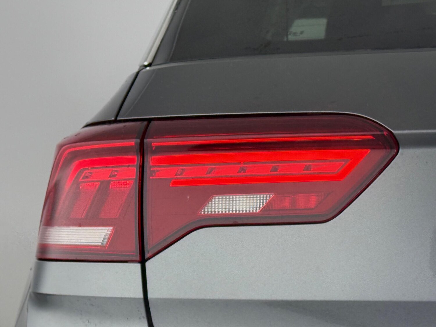 Used Volkswagen T-Roc 2022 for sale - 77332156: Photo 7