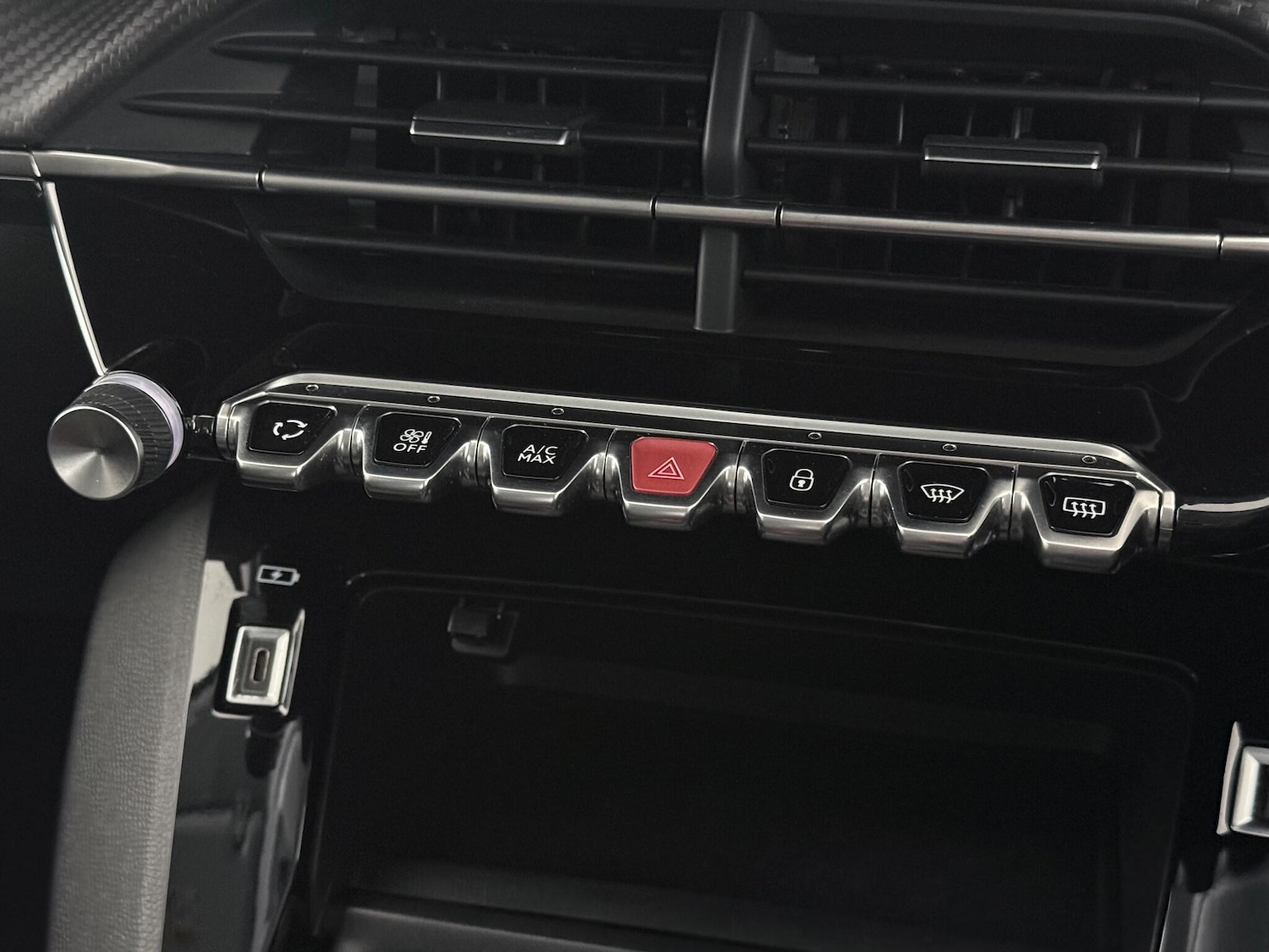 Used Peugeot 208 2023 for sale - 76467481: Photo 39