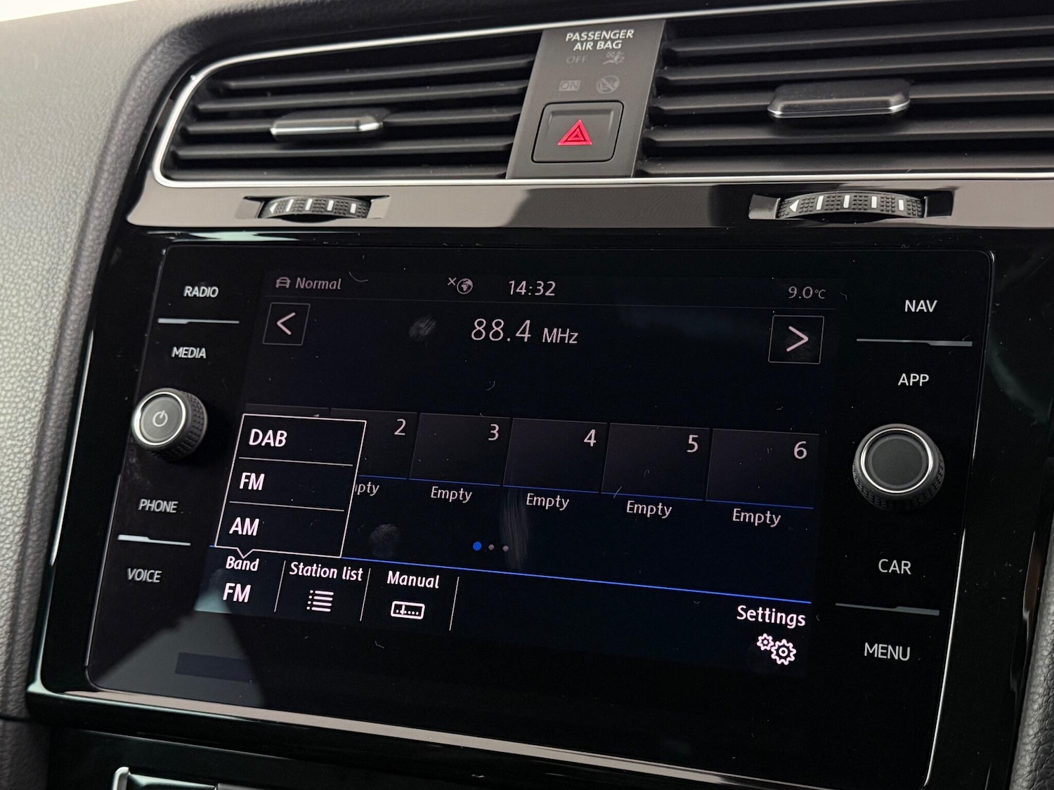 Used Volkswagen Golf 2019 for sale - 77222375: Photo 23