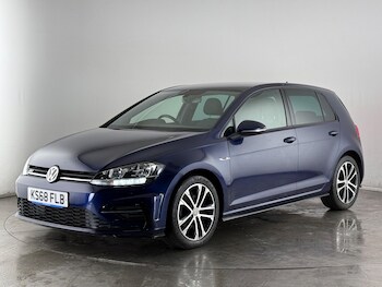 Used Volkswagen Golf 2019 for sale - 77222375: Photo