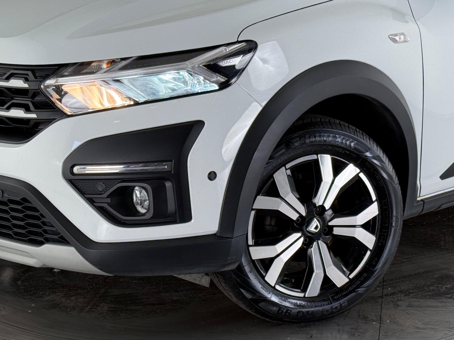 Used Dacia Sandero Stepway 2022 for sale - 77216973: Photo 35