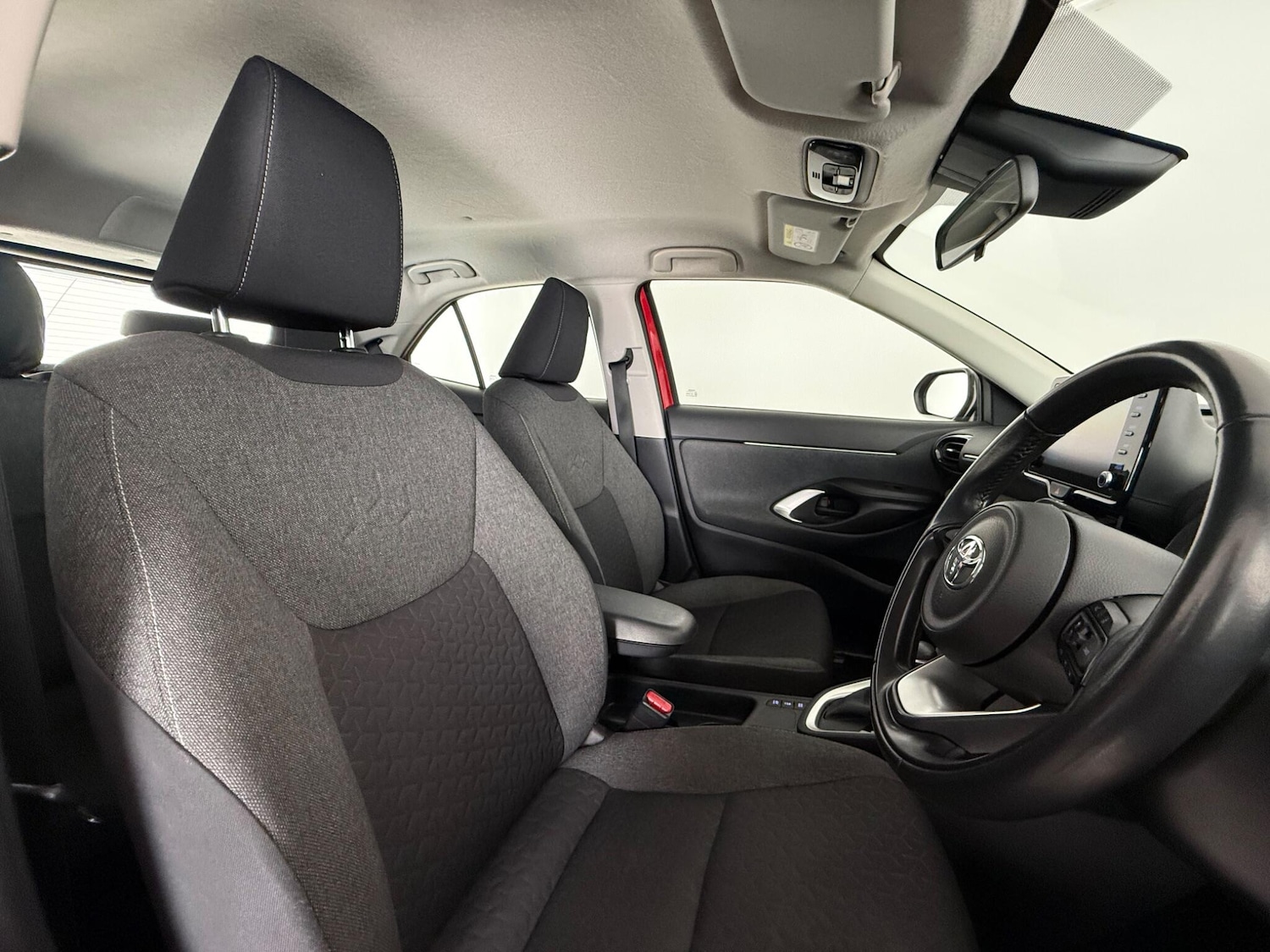 Used Toyota Yaris Cross 2021 for sale - 77605061: Photo 10