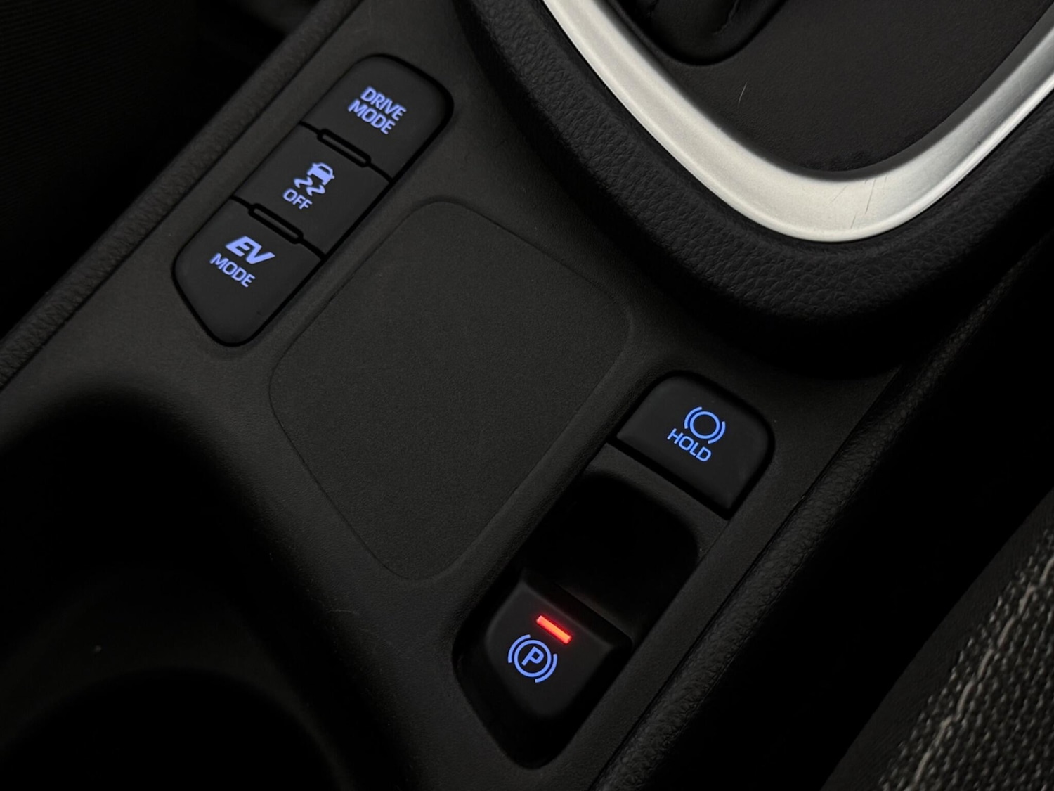 Used Toyota Yaris Cross 2021 for sale - 77605061: Photo 28